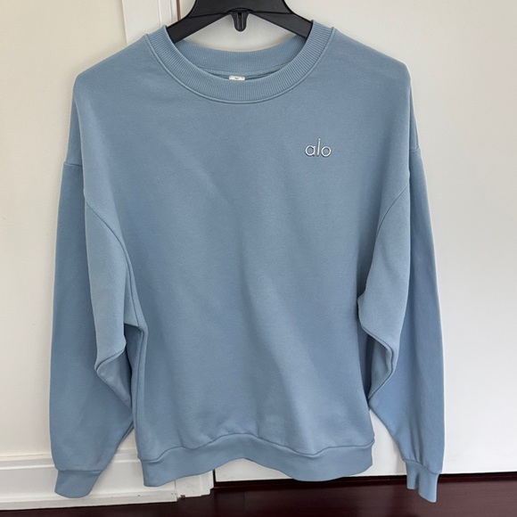 ALO Yoga Tops - ALO Yoga Light Blue Top